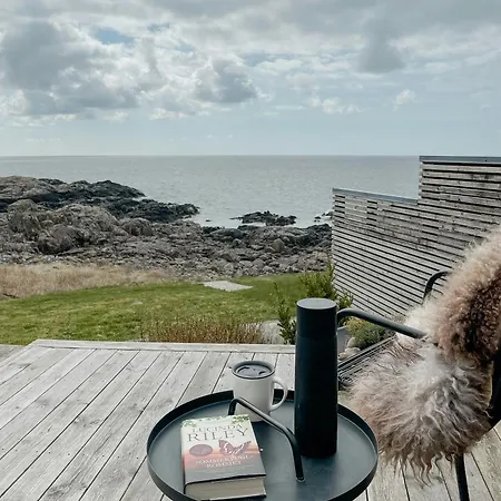 Enjoy Sea Breeze In Architectural Gem In Nord Casa de Férias Egersund
